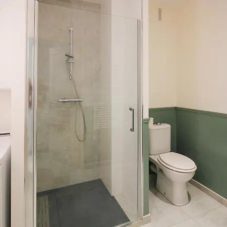 Foch Cocon Romantique Avec A Deux Pas Des Vagues Apartment *