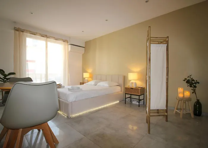 Foch Cocon Romantique Avec A Deux Pas Des Vagues